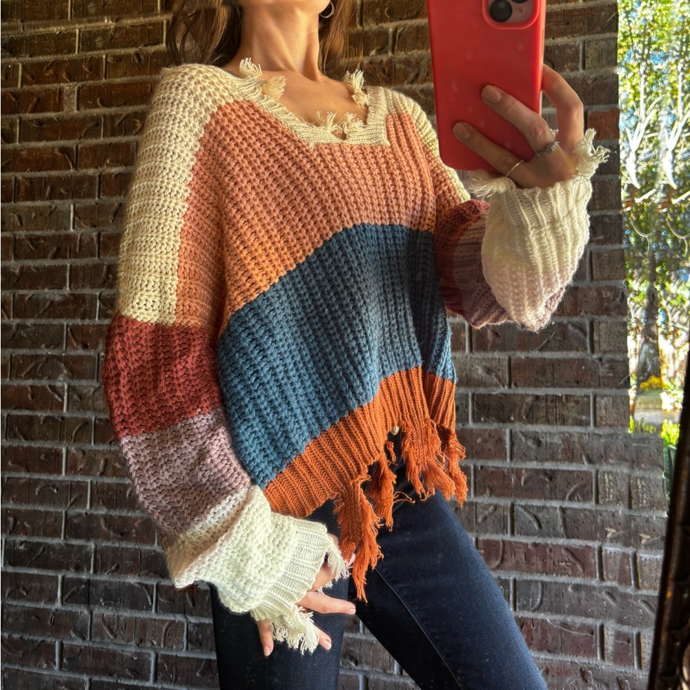 Oversized Frayed Hem Women's Sweater